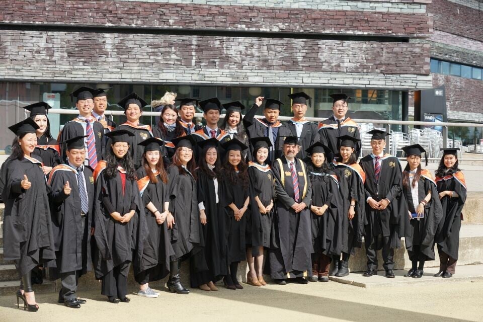 深圳会计师事务所|英国威尔士大学毕业典礼